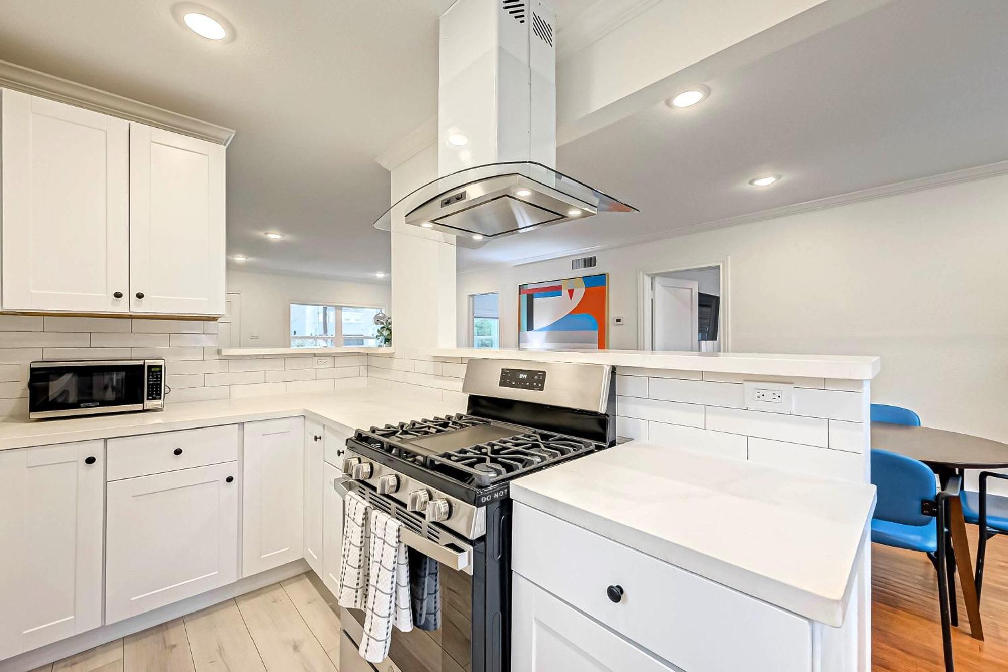 1709 Maryland 2 King Beds 1 Bath Bottom Duplex Pets Ok * Houston